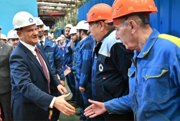 Геннадий Зюганов посетил Калужский турбинный завод Геннадий Зюганов посетил Калужский турбинный завод