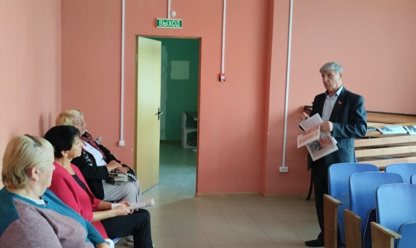 На встречах с избирателями