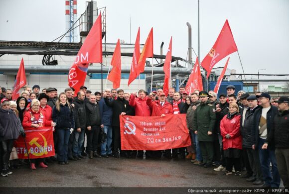 В единстве фронта и тыла В единстве фронта и тыла