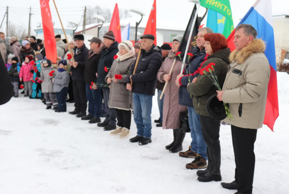 В Мещовске почтили память воинов-интернационалистов