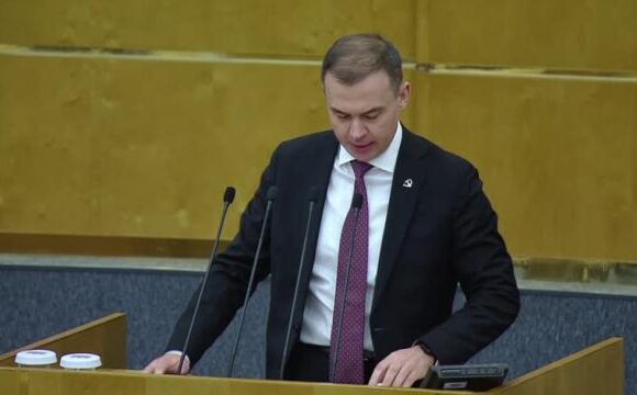 На отчёте Счётной палаты КПРФ жёстко поставила вопрос о состоянии ЖКХ. На отчёте Счётной палаты КПРФ жёстко поставила вопрос о состоянии ЖКХ.