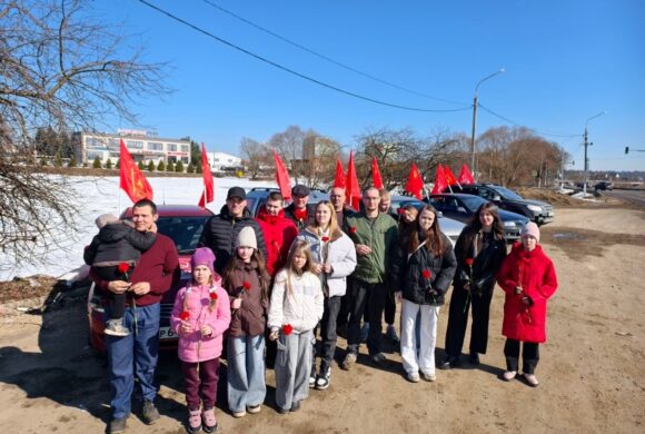 В Калужской области прошел автопробег «Красные крылья Победы»
